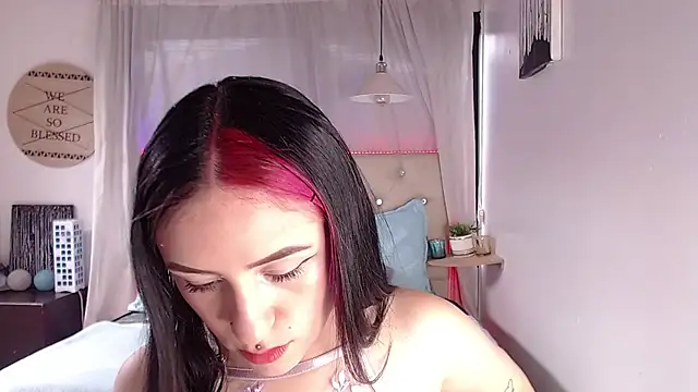 Snapshot of melodygirl__ chatting on March 21, 2025, 7:24 pm melodygirl online show from March 21, 2025, 7:24 pm