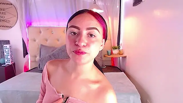 Snapshot of melodygirl__ chatting on March 15, 2025, 1:07 pm melodygirl online show from March 15, 2025, 1:07 pm