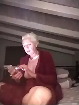 divinaerotica online show from March 18, 2025, 6:17 pm