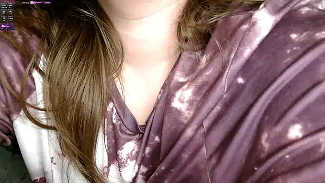 Snapshot of MrsJess chatting on May 27, 2026, 2:19 am MrsJess online show from May 27, 2026, 2:19 am