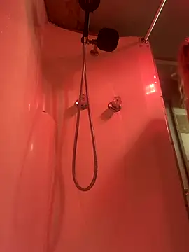 Snapshot of kcmo1010 chatting on November 23, 2025, 3:05 am kcmo1010 online show from November 23, 2025, 3:05 am