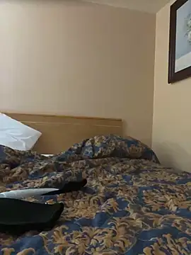 Snapshot of kcmo1010 chatting on January 9, 2026, 6:48 pm kcmo1010 online show from January 9, 2026, 6:48 pm