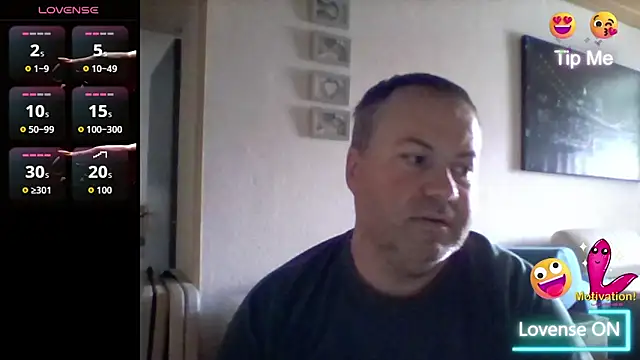 Snapshot of Pourleplasirs chatting on November 16, 2025, 11:48 am Pourleplasirs online show from November 16, 2025, 11:48 am