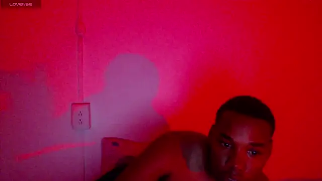 lilo stich69  online show from February 9, 2025, 6:58 pm