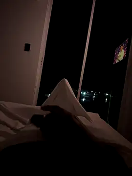 Snapshot of jhonnes_ chatting on October 26, 2025, 2:45 am jhonnes online show from October 26, 2025, 2:45 am