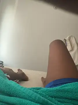 Snapshot of jhonnes_ chatting on October 7, 2025, 8:32 pm jhonnes online show from October 7, 2025, 8:32 pm