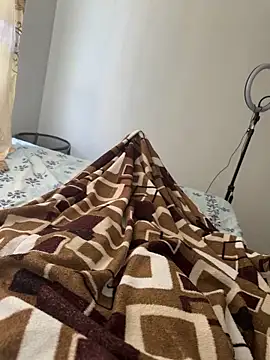 Snapshot of jhonnes_ chatting on September 28, 2025, 2:13 pm jhonnes online show from September 28, 2025, 2:13 pm