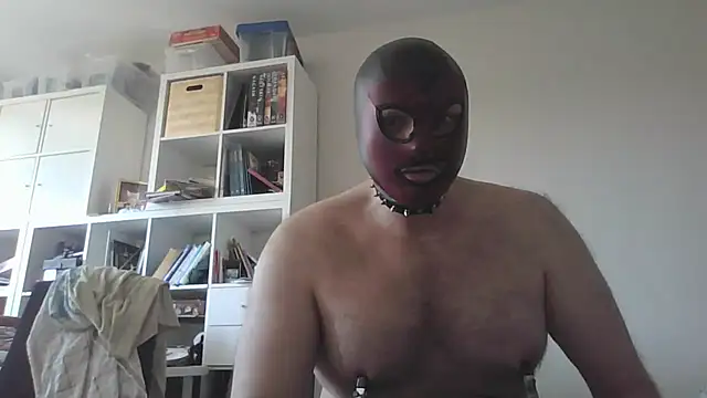 Eugene6666 online show from April 17, 2026, 6:49 am