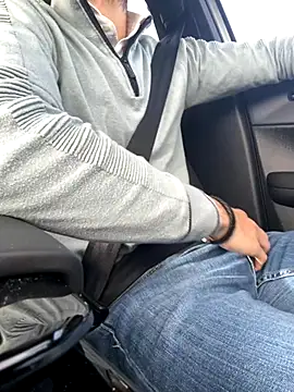 bullyboyy online show from October 28, 2025, 12:48 pm