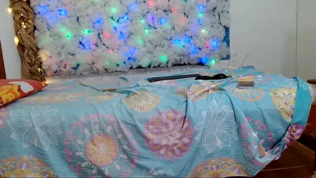 Snapshot of star99crazygirl chatting on September 26, 2025, 11:33 pm star99crazygirl online show from September 26, 2025, 11:33 pm