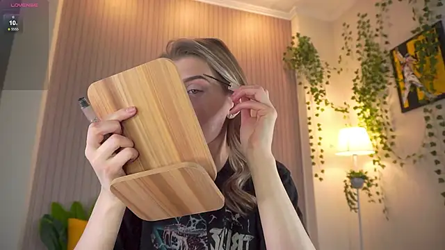 heartseduction online show from February 27, 2026, 7:30 am