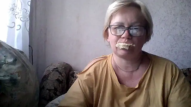 Snapshot of Mayya4321 chatting on May 16, 2026, 12:15 pm Mayya4321 online show from May 16, 2026, 12:15 pm