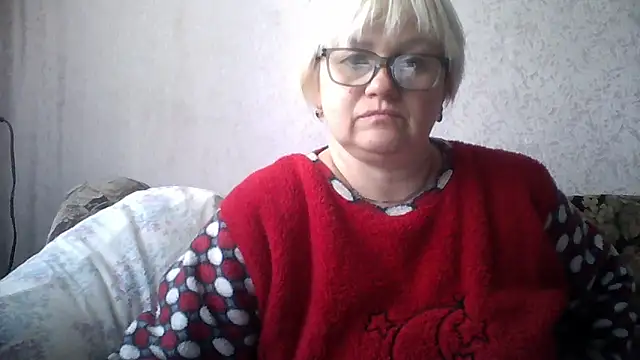 Snapshot of Mayya4321 chatting on April 17, 2026, 9:01 am Mayya4321 online show from April 17, 2026, 9:01 am
