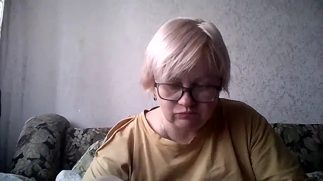 Snapshot of Mayya4321 chatting on April 24, 2026, 10:50 am Mayya4321 online show from April 24, 2026, 10:50 am