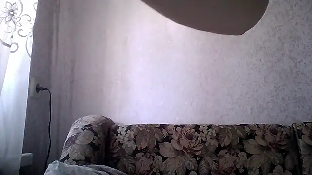 Snapshot of Mayya4321 chatting on May 5, 2026, 10:40 am Mayya4321 online show from May 5, 2026, 10:40 am
