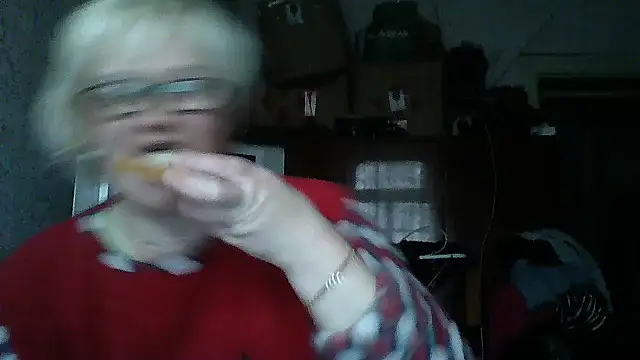 Snapshot of Mayya4321 chatting on February 27, 2026, 1:11 pm Mayya4321 online show from February 27, 2026, 1:11 pm