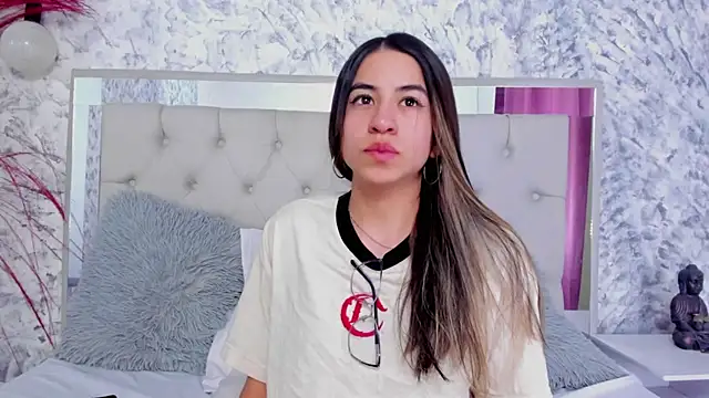 Ariana greenblat online show from December 13, 2025, 8:04 pm