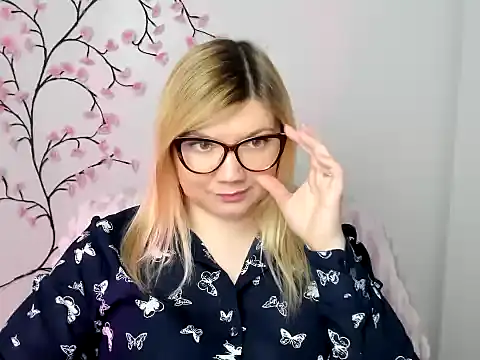 Lola moree online show from December 19, 2025, 1:13 pm