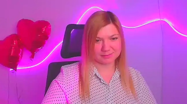 Snapshot of Lola_moree chatting on March 10, 2025, 3:20 pm Lola moree online show from March 10, 2025, 3:20 pm