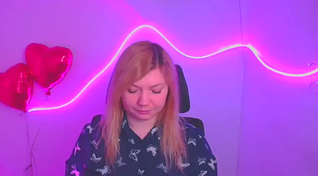 Snapshot of Lola_moree chatting on February 27, 2025, 6:46 am Lola moree online show from February 27, 2025, 6:46 am