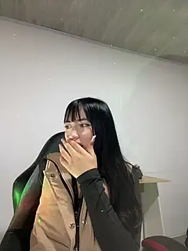 Melody rousse  online show from March 15, 2025, 1:19 am