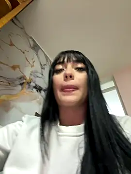 Melody rousse  online show from October 13, 2025, 9:38 pm