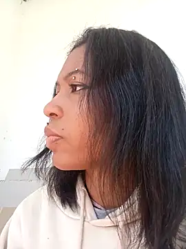 Zaira Rose  online show from September 25, 2025, 2:12 pm