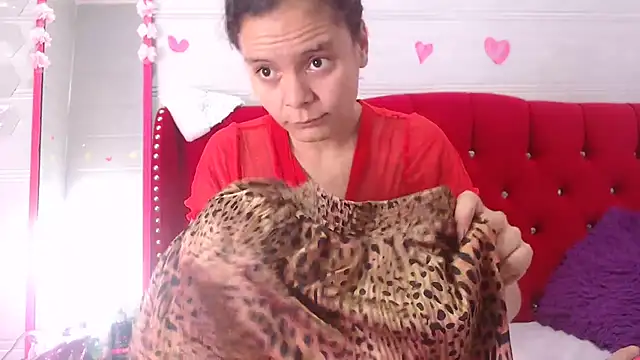 Snapshot of Ariasmithog chatting on December 2, 2025, 4:52 pm Ariasmithog online show from December 2, 2025, 4:52 pm