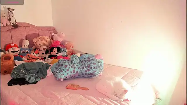 Snapshot of ImamDahian chatting on November 13, 2025, 10:13 pm ImamDahian online show from November 13, 2025, 10:13 pm