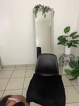 Snapshot of meli_ortiz_ chatting on January 13, 2026, 2:32 pm meli ortiz online show from January 13, 2026, 2:32 pm