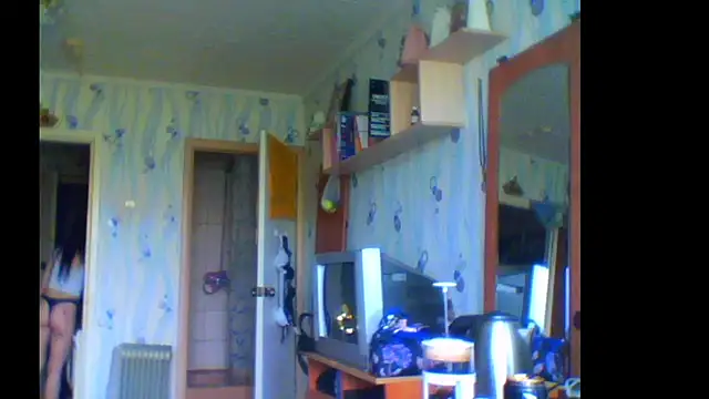Snapshot of RussNocturnal chatting on May 20, 2026, 1:08 pm RussNocturnal online show from May 20, 2026, 1:08 pm