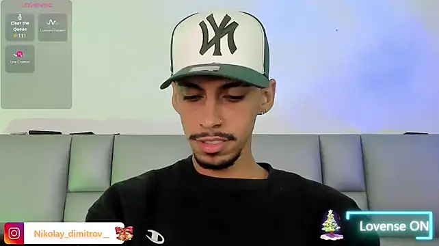 Snapshot of Sam_culhane chatting on January 9, 2026, 9:44 pm Sam culhane online show from January 9, 2026, 9:44 pm