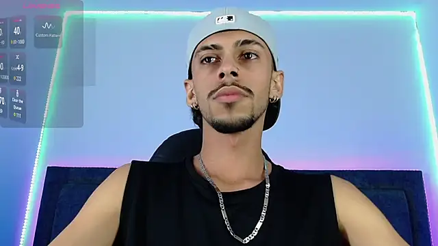 Snapshot of Sam_culhane chatting on March 22, 2025, 8:26 pm Sam culhane online show from March 22, 2025, 8:26 pm