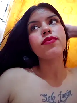 Angela Sophie online show from October 9, 2025, 8:09 pm