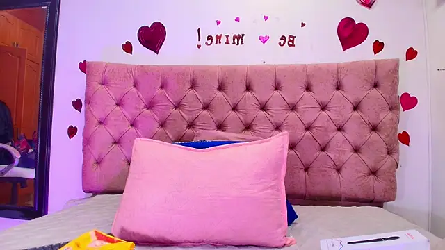 sharlott miller online show from February 27, 2025, 12:01 pm