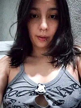 Snapshot of Maiden-Hot chatting on March 18, 2026, 6:38 am Maiden-Hot online show from March 18, 2026, 6:38 am