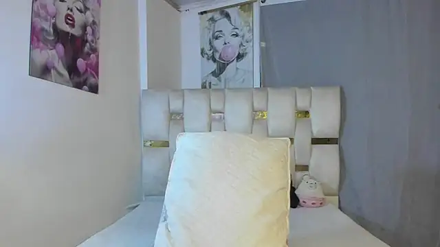 beautiful doll088 online show from February 14, 2026, 11:49 pm