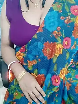 Snapshot of COME_BACK_CAM chatting on January 28, 2025, 5:35 pm COME BACK CAM online show from January 28, 2025, 5:35 pm