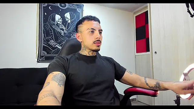 scockpion   online show from March 3, 2025, 8:08 am