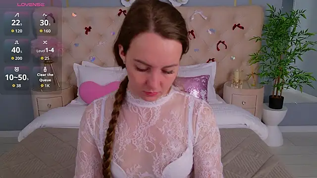 JaniceCollins online show from February 11, 2026, 1:49 am