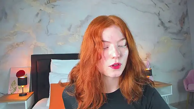 Snapshot of SophieOuld chatting on February 26, 2025, 3:03 am SophieOuld online show from February 26, 2025, 3:03 am