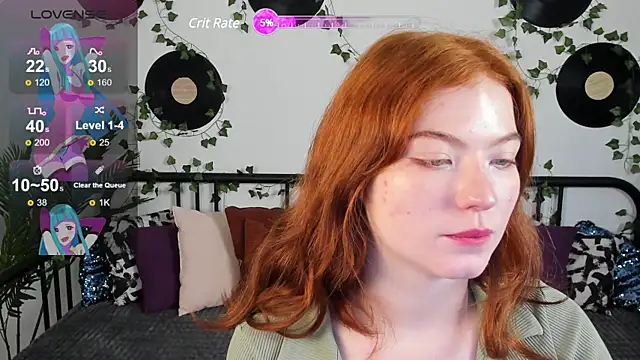 Snapshot of SophieOuld chatting on February 27, 2025, 3:08 am SophieOuld online show from February 27, 2025, 3:08 am