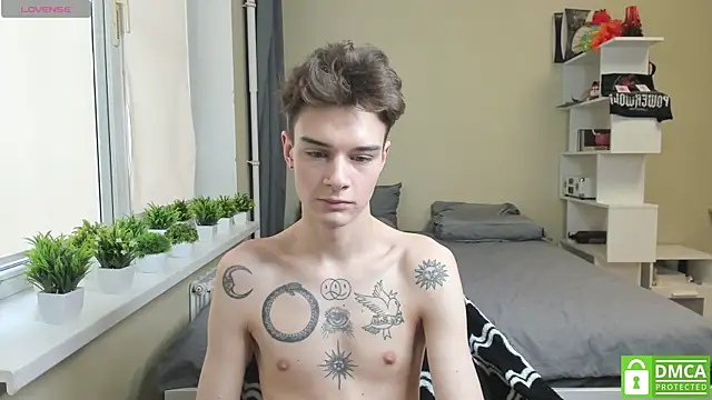 Snapshot of avegothy- chatting on March 5, 2025, 11:28 am avegothy- online show from March 5, 2025, 11:28 am