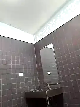 Snapshot of RichardHard_1 chatting on March 10, 2025, 6:49 am RichardHard 1 online show from March 10, 2025, 6:49 am