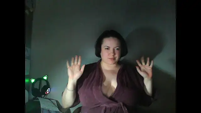 Snapshot of BlackkkVelvet chatting on February 28, 2025, 11:12 pm BlackkkVelvet online show from February 28, 2025, 11:12 pm