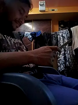 Snapshot of bigcock_thick chatting on October 5, 2025, 3:36 pm bigcock thick online show from October 5, 2025, 3:36 pm