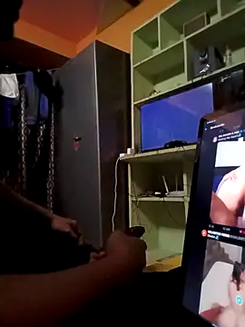 Snapshot of bigcock_thick chatting on October 1, 2025, 5:17 pm bigcock thick online show from October 1, 2025, 5:17 pm