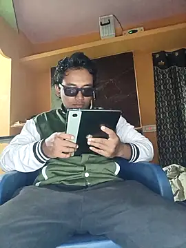 bigcock thick online show from February 5, 2026, 4:36 pm