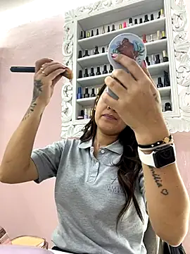 Snapshot of Kamila_angel chatting on November 28, 2025, 4:07 pm Kamila angel online show from November 28, 2025, 4:07 pm