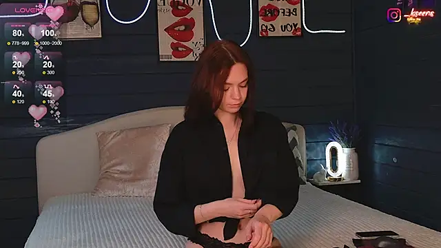 Eseensia online show from September 22, 2025, 2:28 am